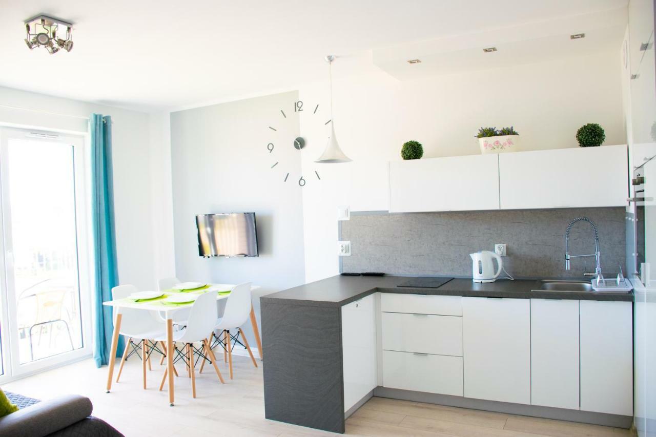 Grey & White Pogodne Lägenhet Kołobrzeg Exteriör bild