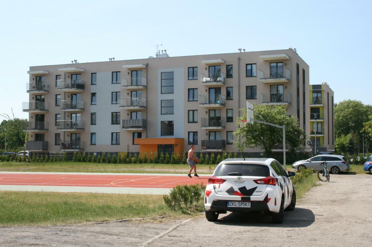 Grey & White Pogodne Lägenhet Kołobrzeg Exteriör bild